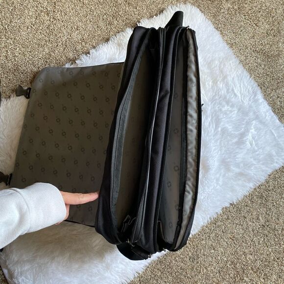 Swiss Tech Bag - Picture 14 of 14